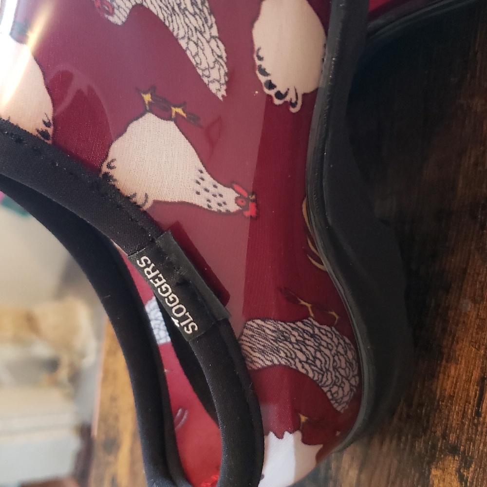 Sloggers Waterproof Rain and Garden Red Barn Chicken Print Clogs - Picture 4 of 12